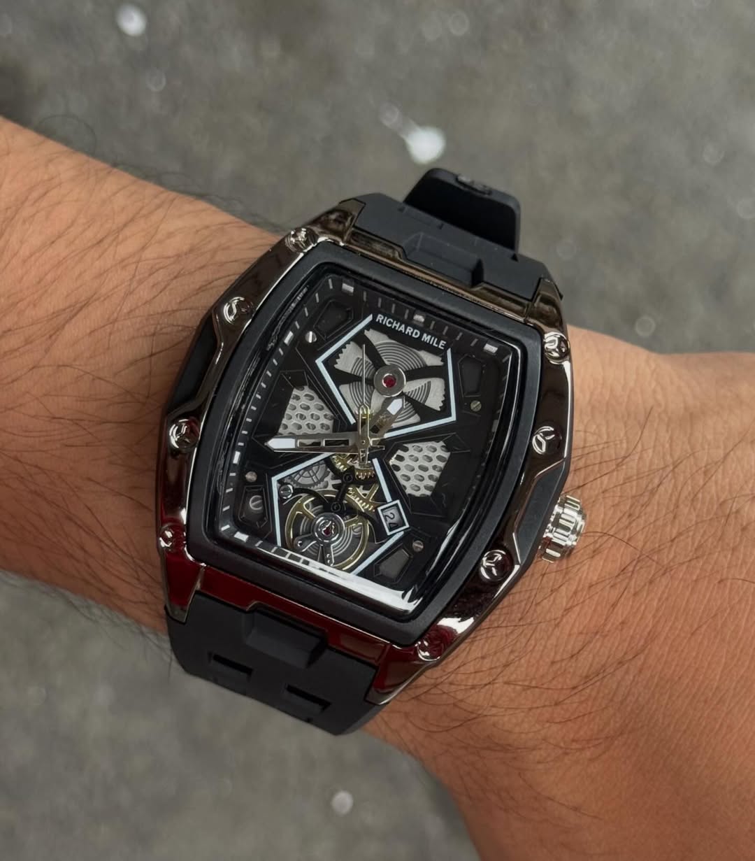 Luxury Skeleton Dial Automatic Watch for Men | Premium Black Silicone Strap Designer Watch